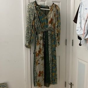 Zara midi floral dress size small